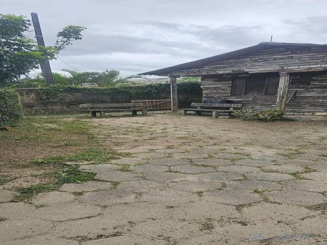 Venda em Bom Retiro - Matinhos