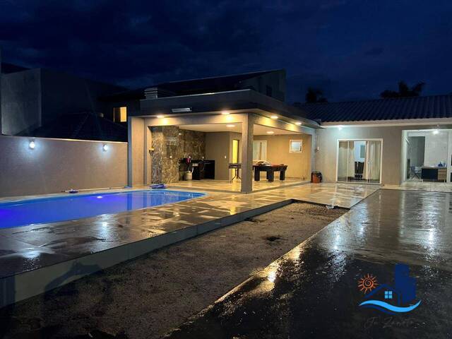 #444 - Casa para Venda em Matinhos - PR - 2