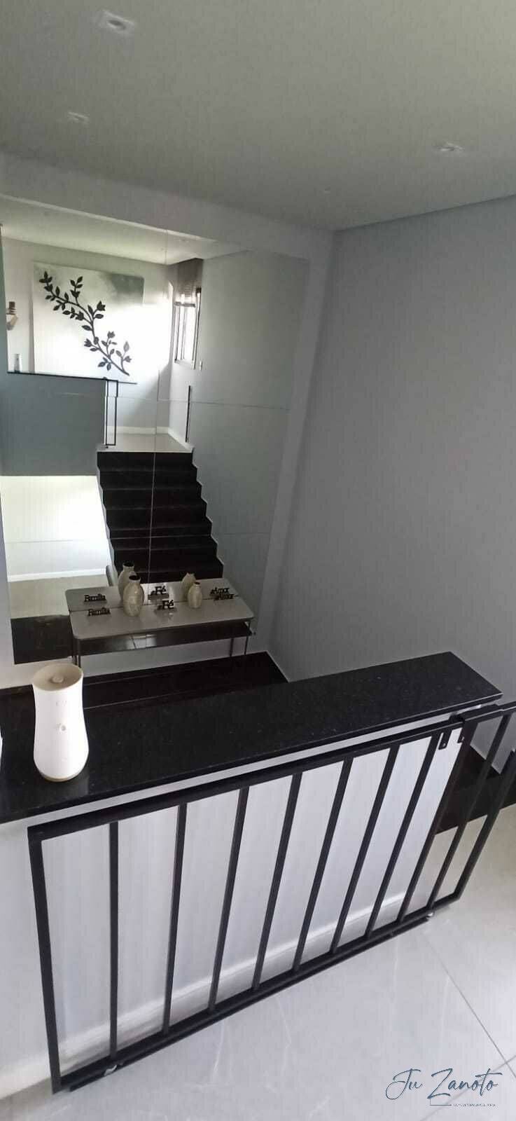 Casa à venda com 4 quartos, 260m² - Foto 10