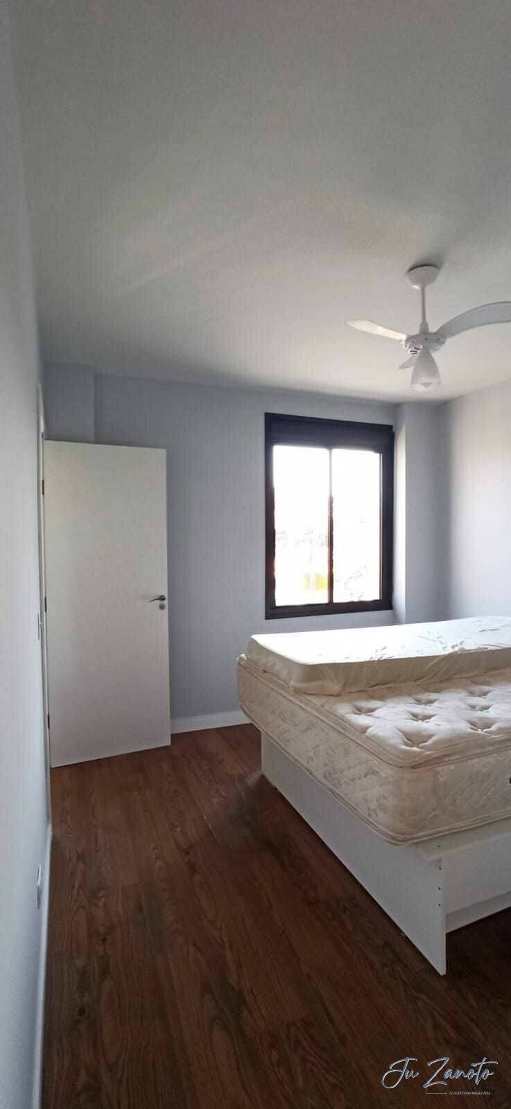 Casa à venda com 4 quartos, 260m² - Foto 32