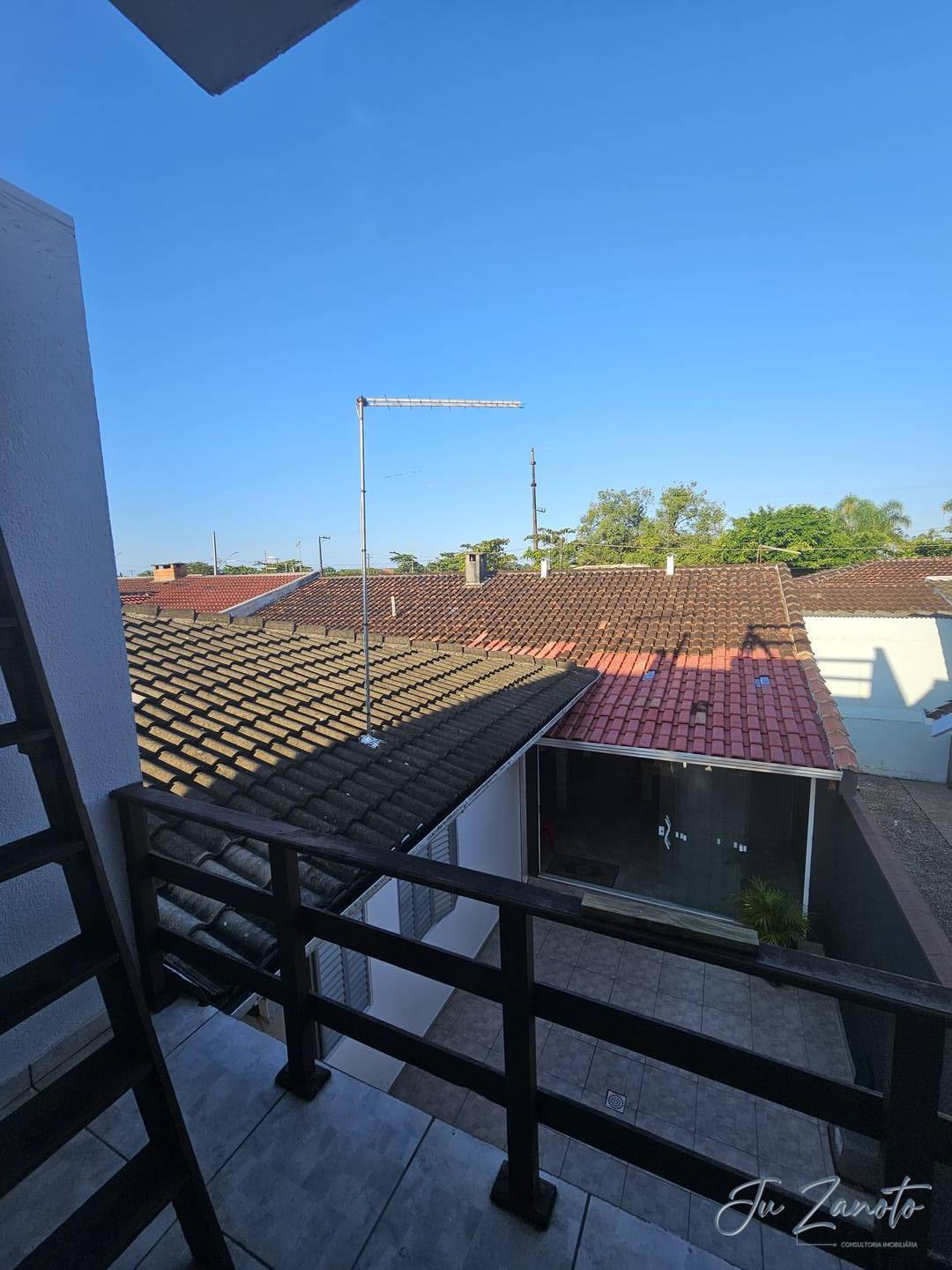 Casa à venda com 5 quartos, 325m² - Foto 35