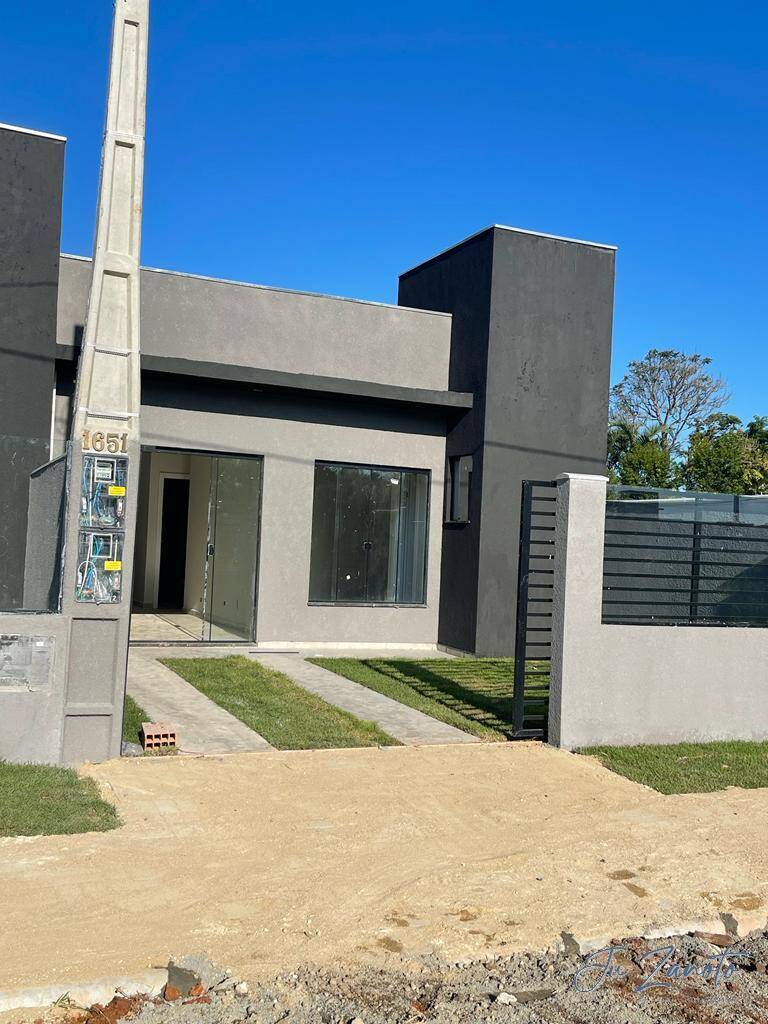 Casa à venda com 2 quartos, 90m² - Foto 9