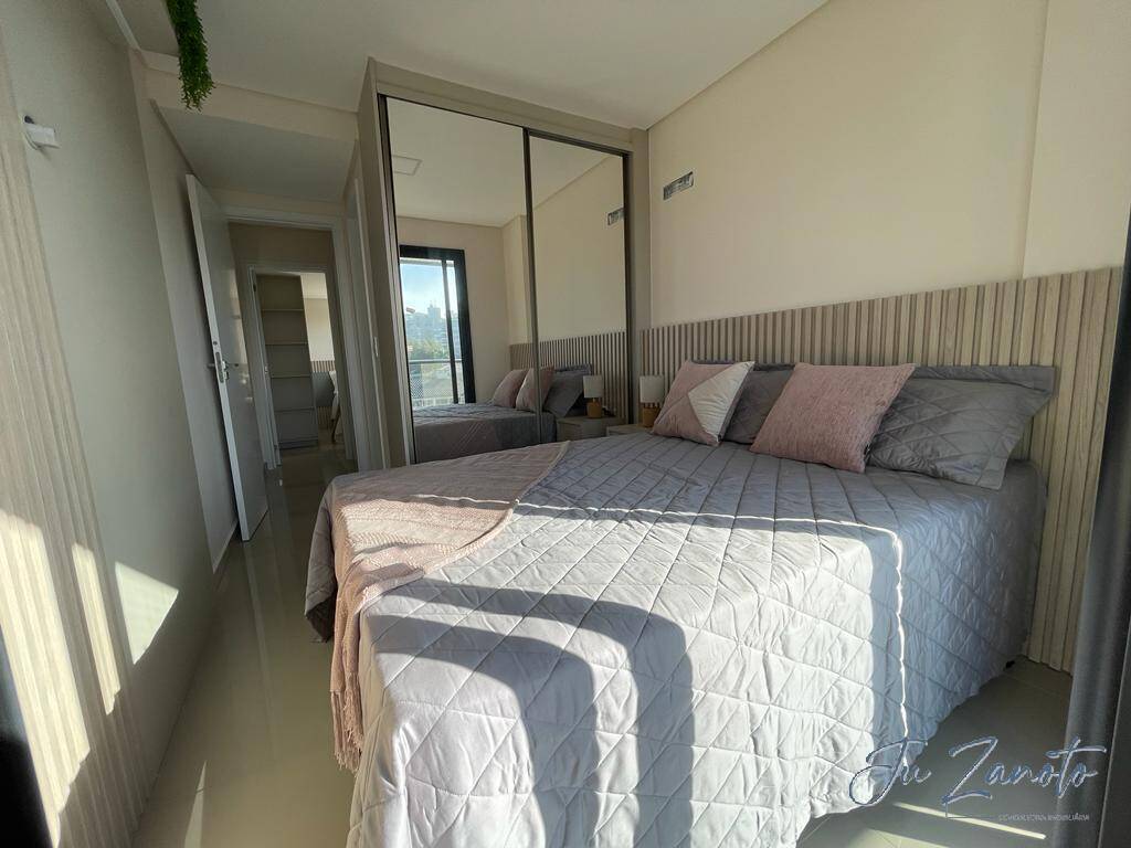 Apartamento à venda com 3 quartos, 126m² - Foto 13