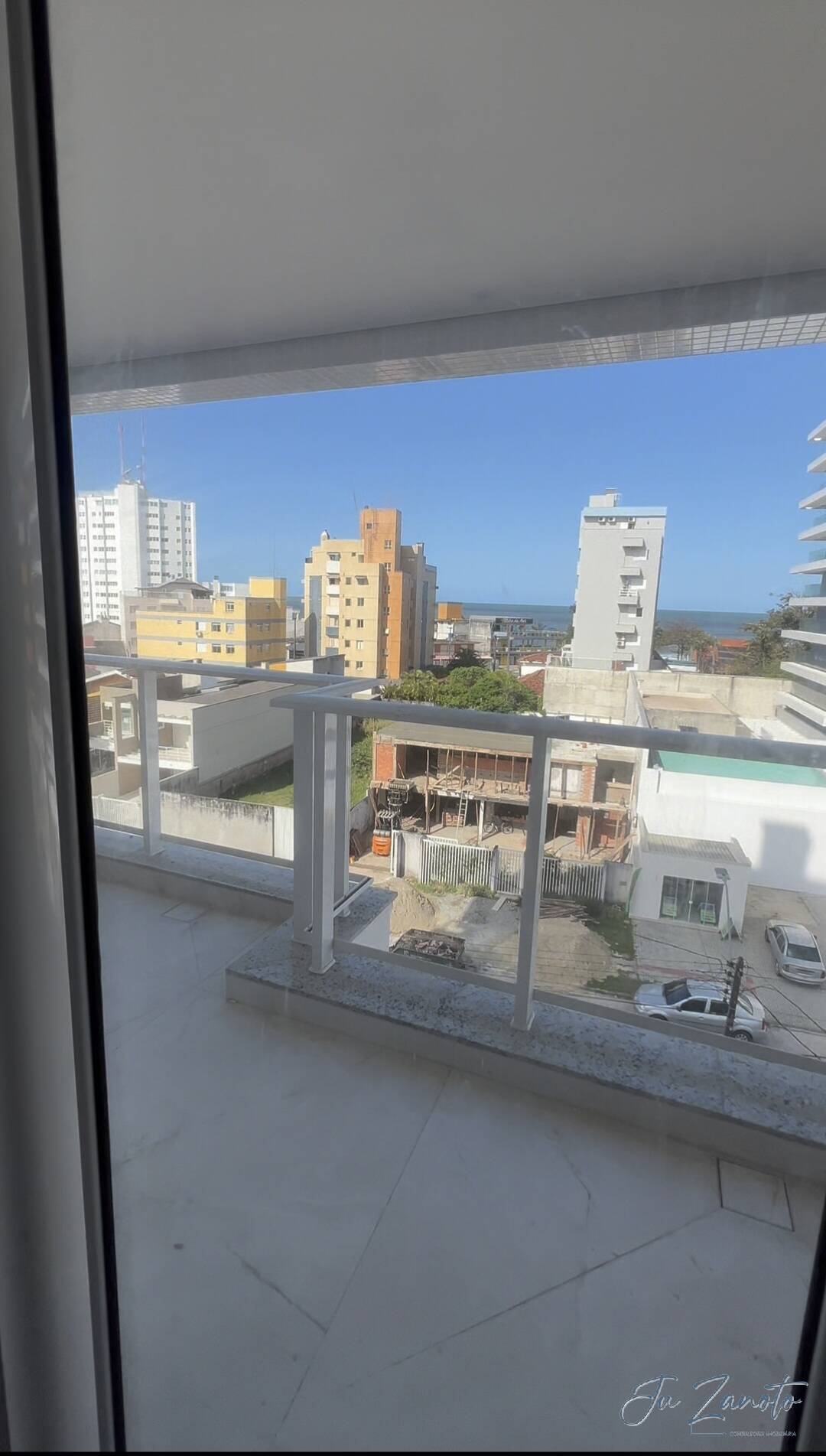 Apartamento à venda com 3 quartos, 104m² - Foto 5