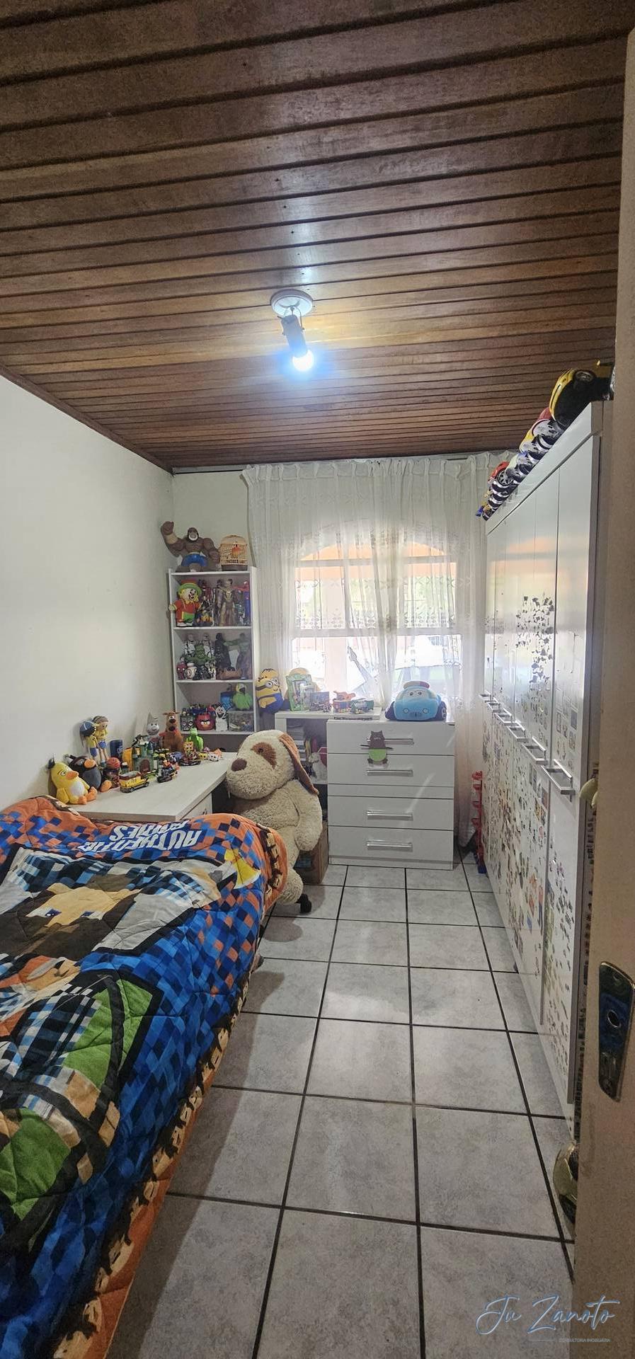 Casa à venda com 3 quartos, 350m² - Foto 9