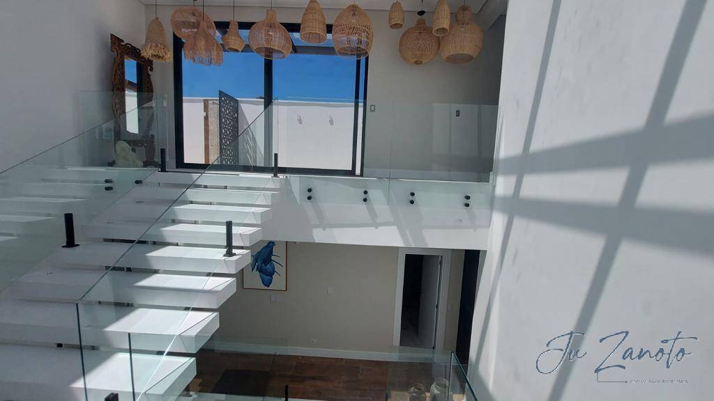 Casa à venda com 7 quartos, 500m² - Foto 18