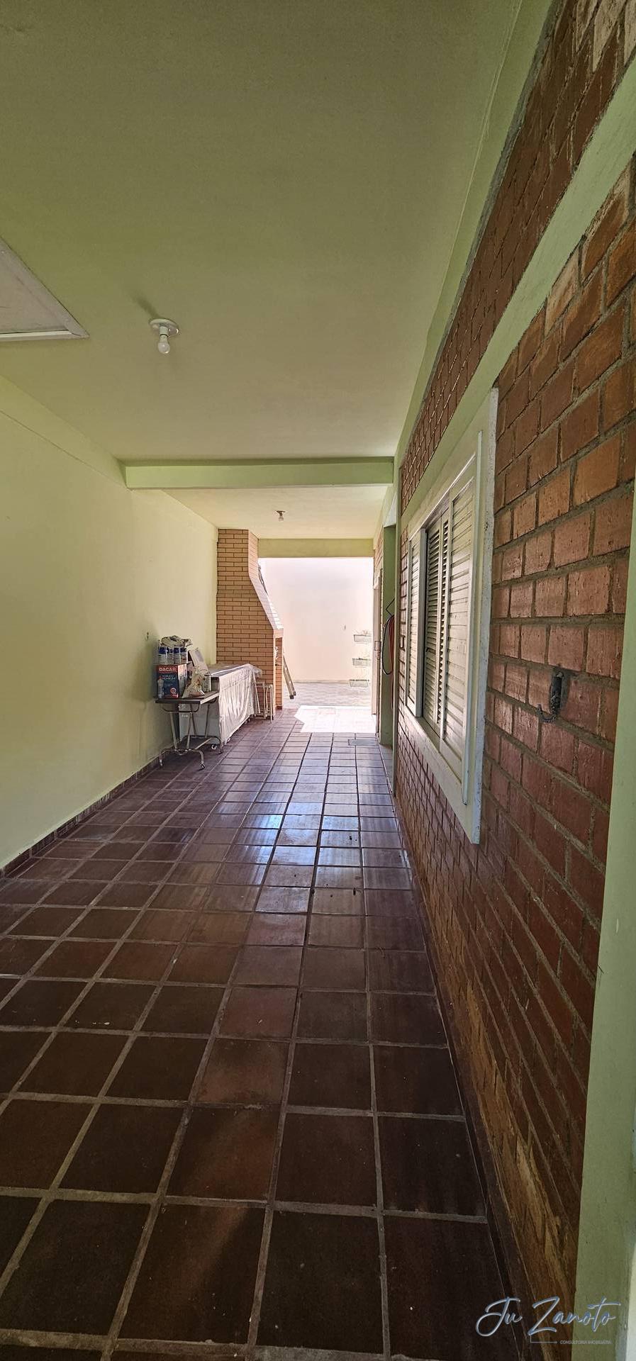 Casa à venda com 2 quartos, 163m² - Foto 17