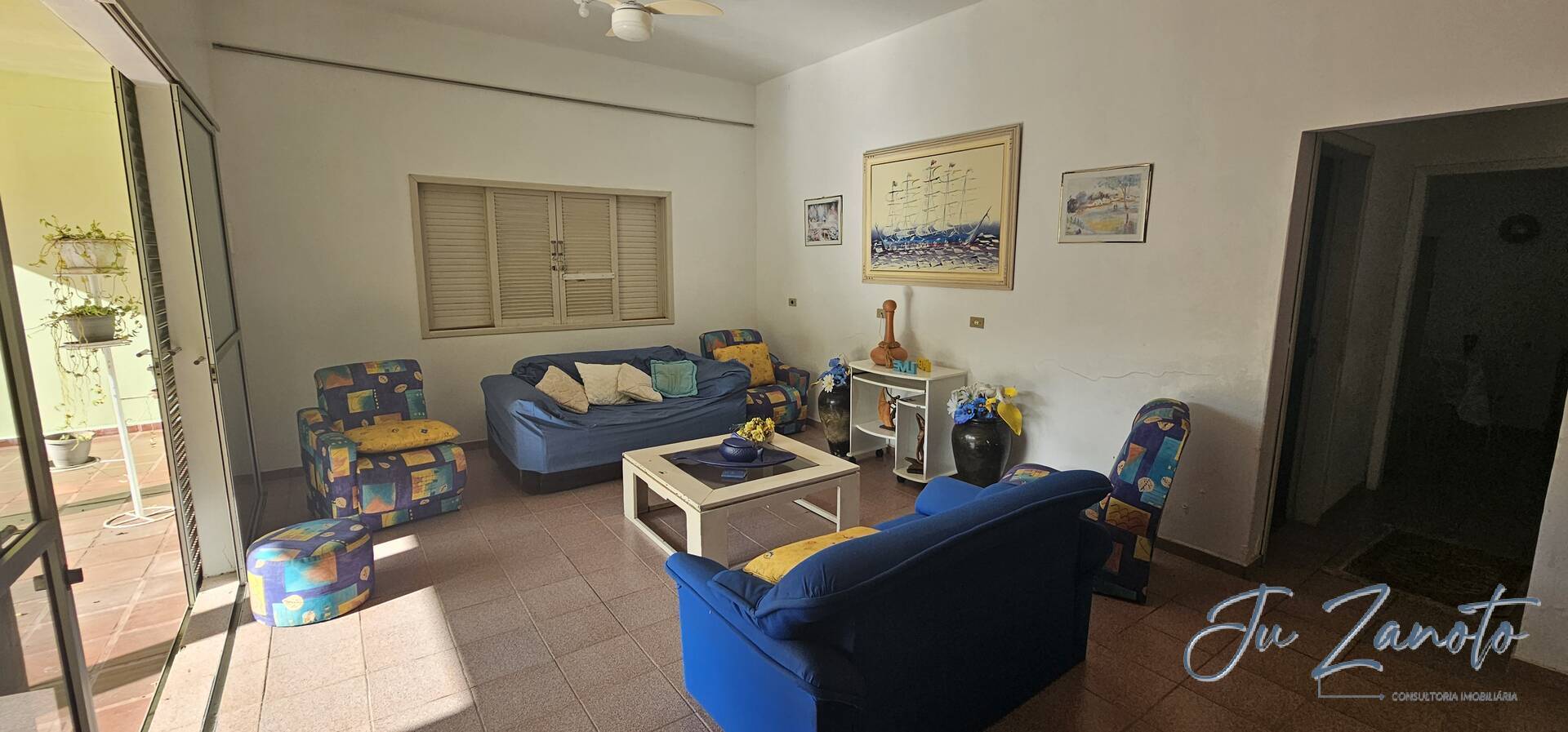 Casa à venda com 2 quartos, 163m² - Foto 4