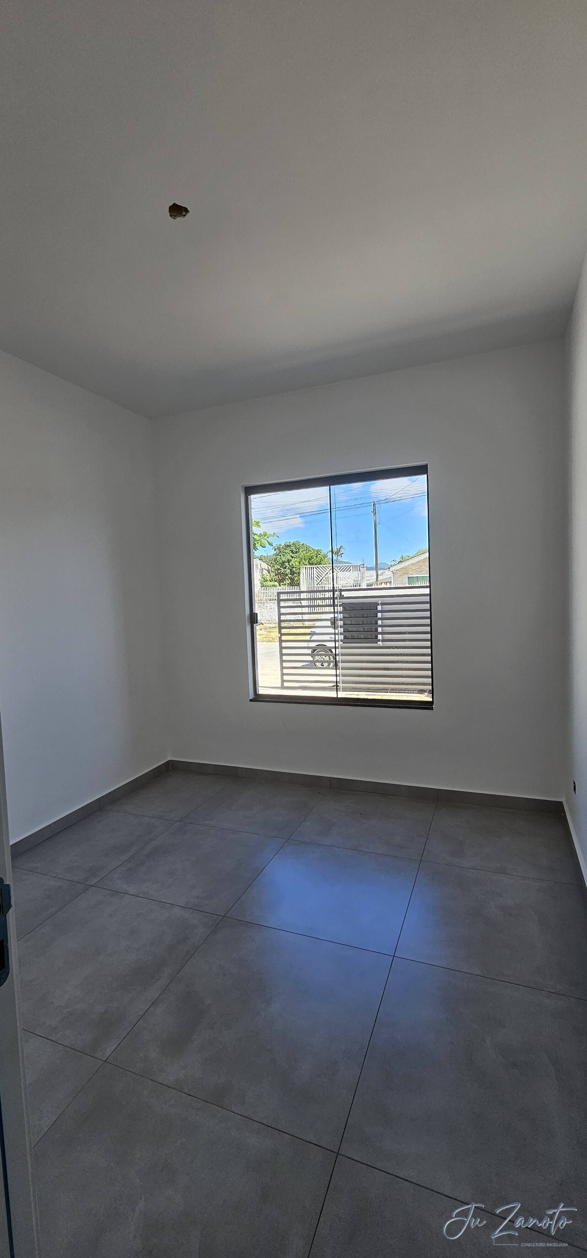 Casa à venda com 3 quartos, 81m² - Foto 6