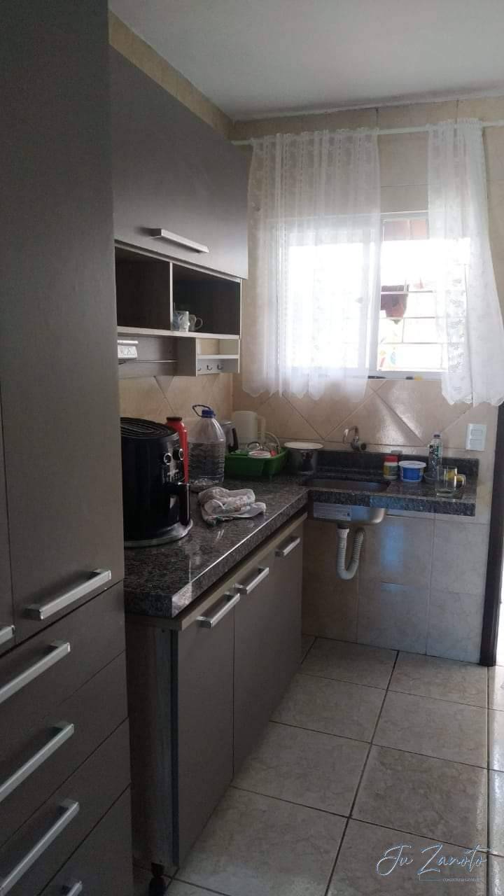 Sobrado à venda com 3 quartos, 100m² - Foto 4