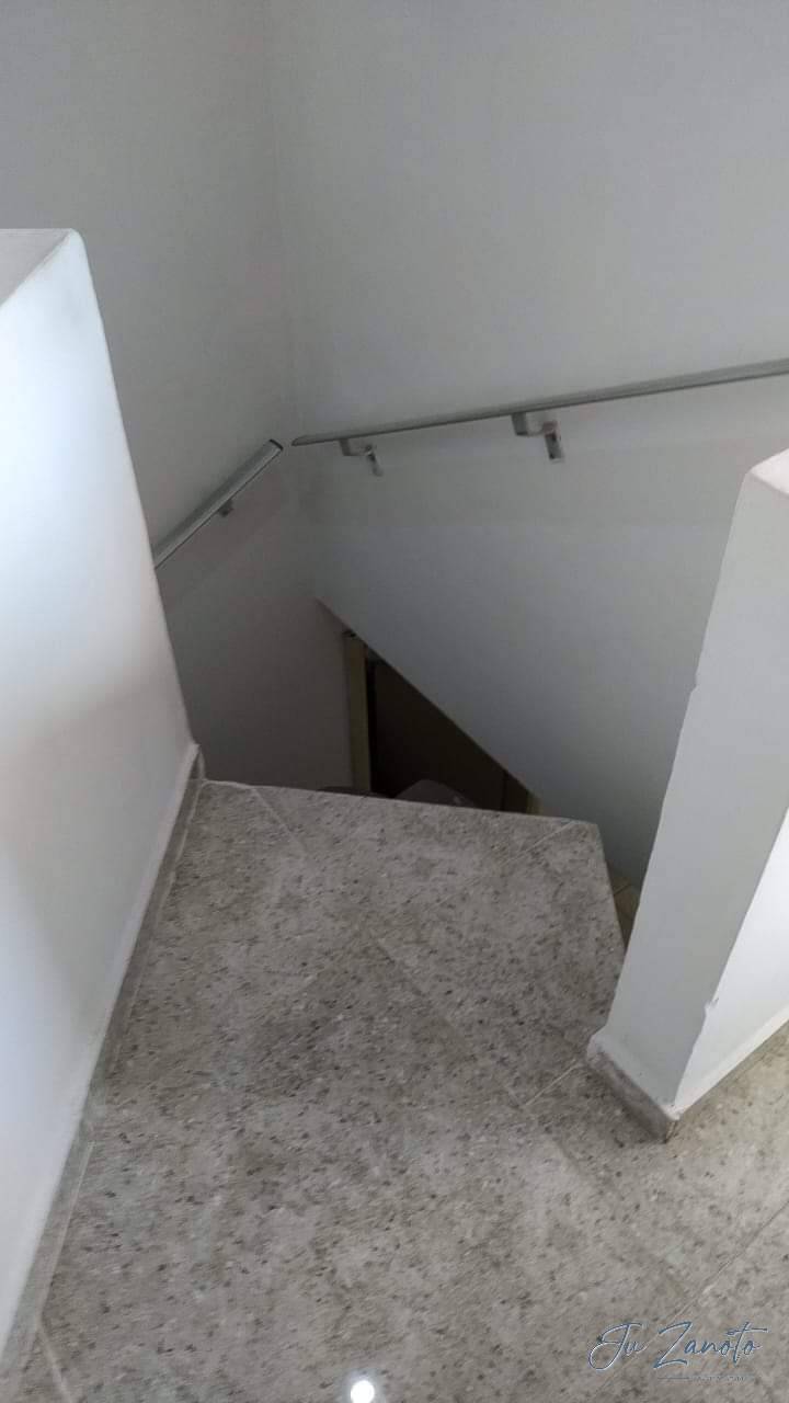 Sobrado à venda com 3 quartos, 100m² - Foto 5