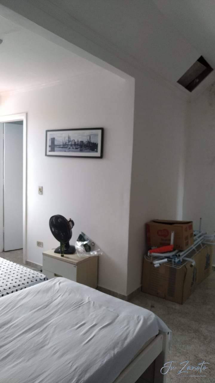 Sobrado à venda com 3 quartos, 100m² - Foto 11