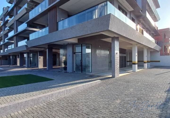 Apartamento à venda com 3 quartos, 97m² - Foto 13