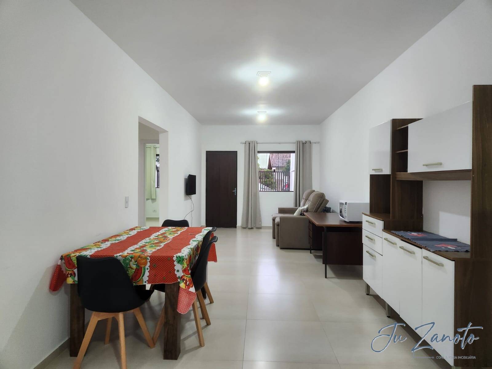 Casa à venda com 3 quartos, 96m² - Foto 10