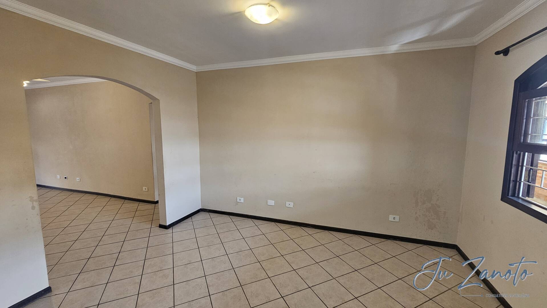 Casa à venda com 3 quartos, 300m² - Foto 10