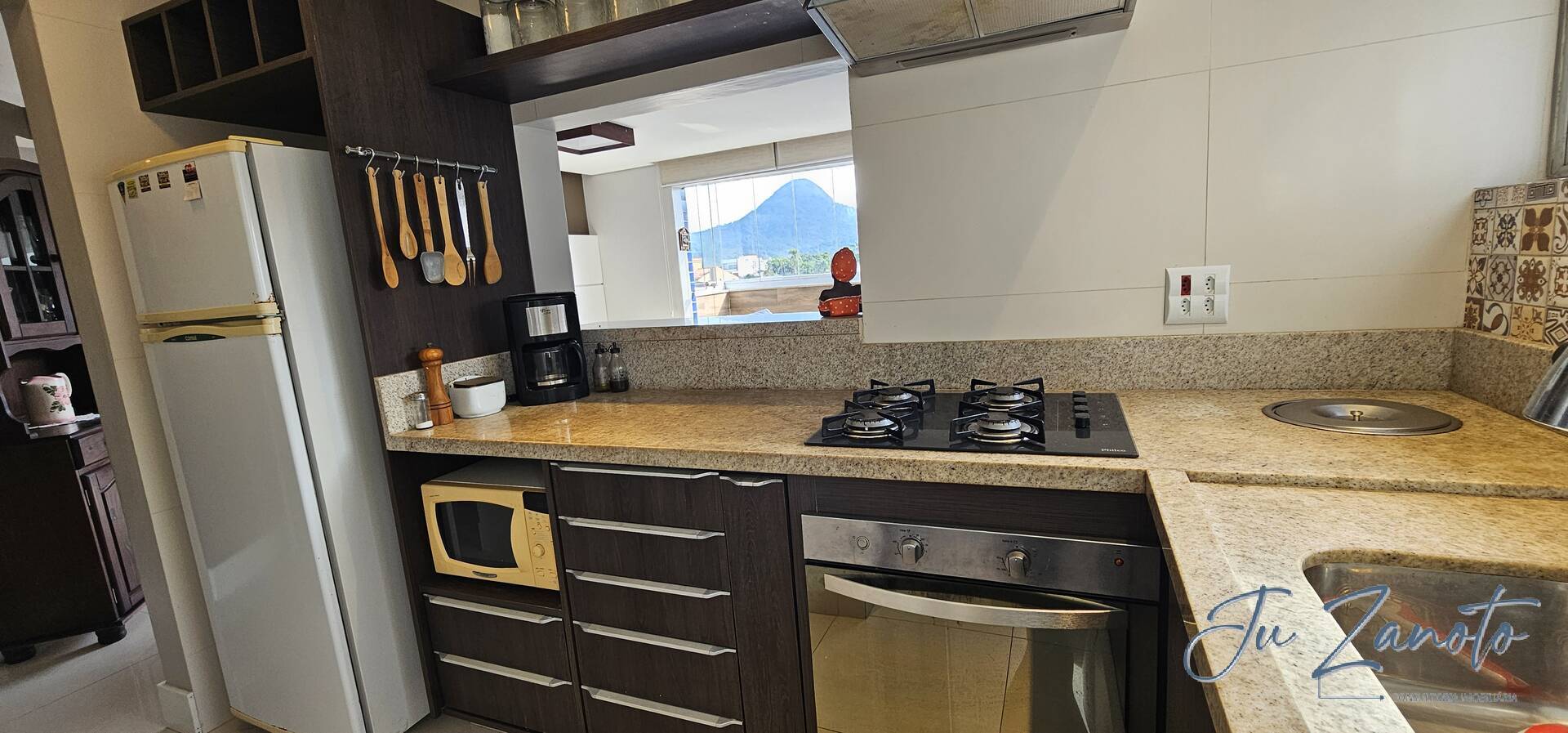 Apartamento à venda com 2 quartos, 60m² - Foto 12