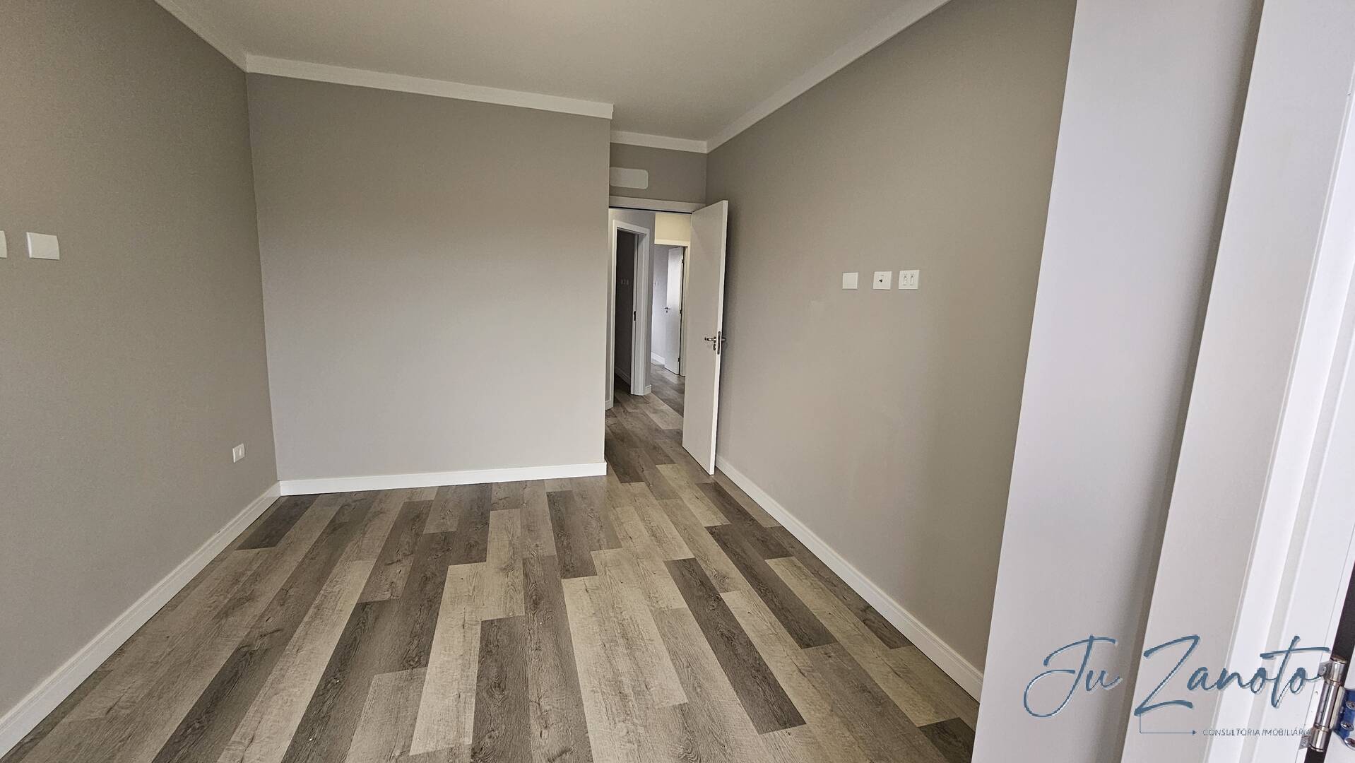 Casa à venda com 3 quartos, 108m² - Foto 15