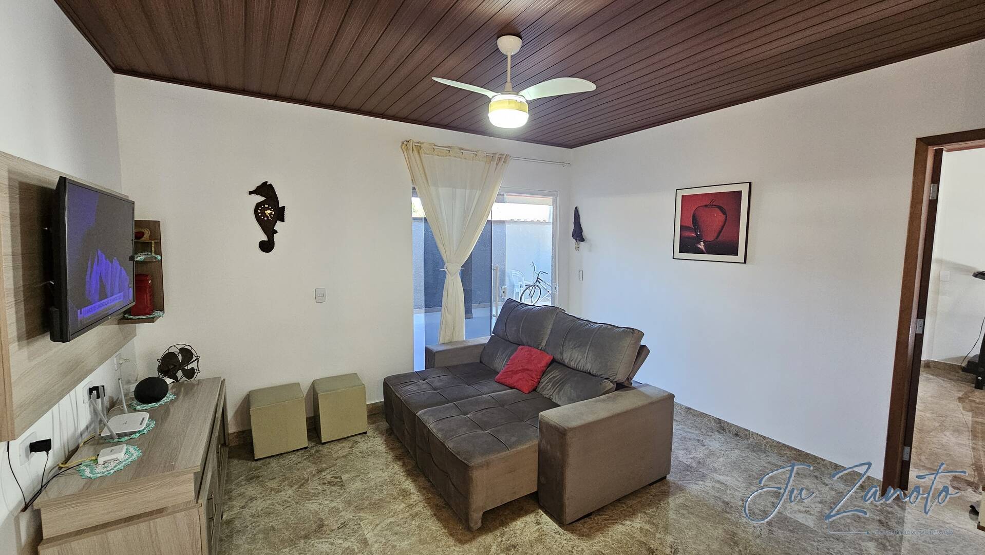 Casa à venda com 3 quartos, 150m² - Foto 8