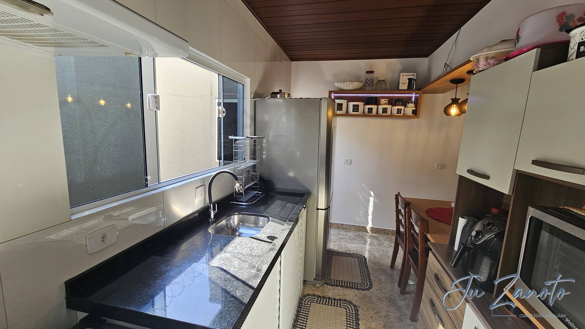 Casa à venda com 3 quartos, 150m² - Foto 9