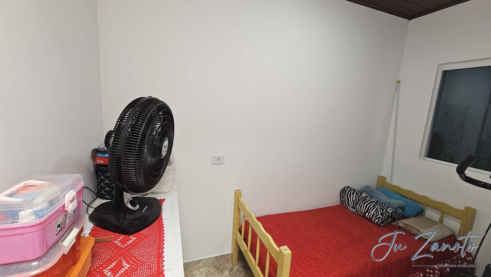 Casa à venda com 3 quartos, 150m² - Foto 18