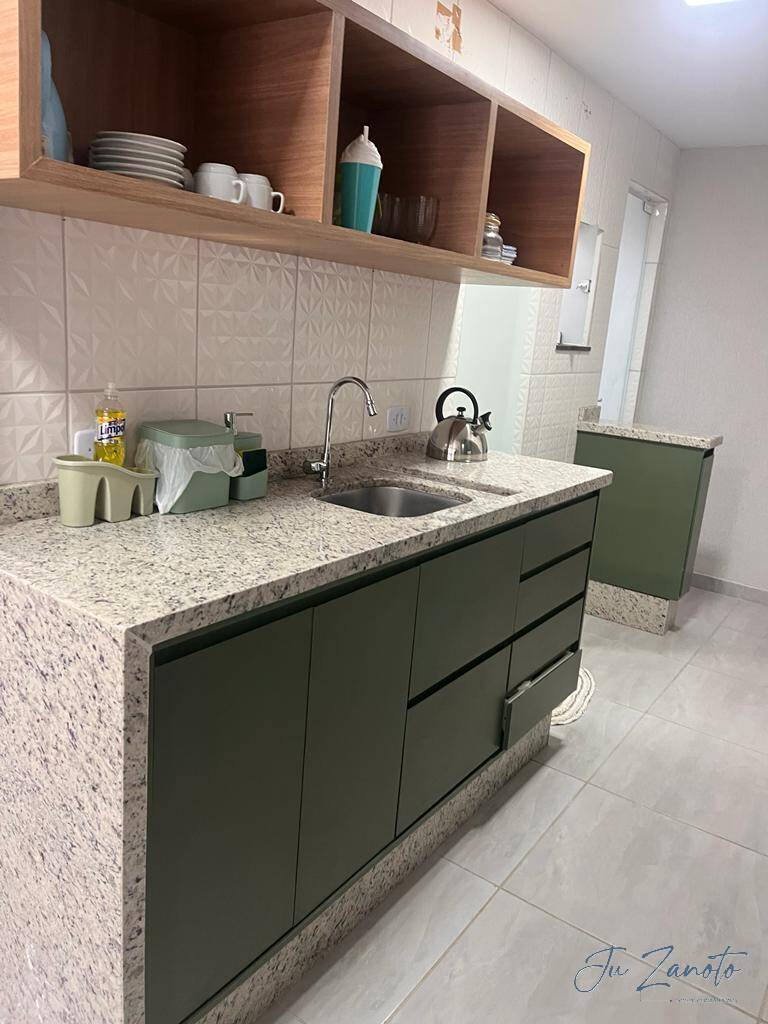 Apartamento à venda com 2 quartos, 70m² - Foto 6