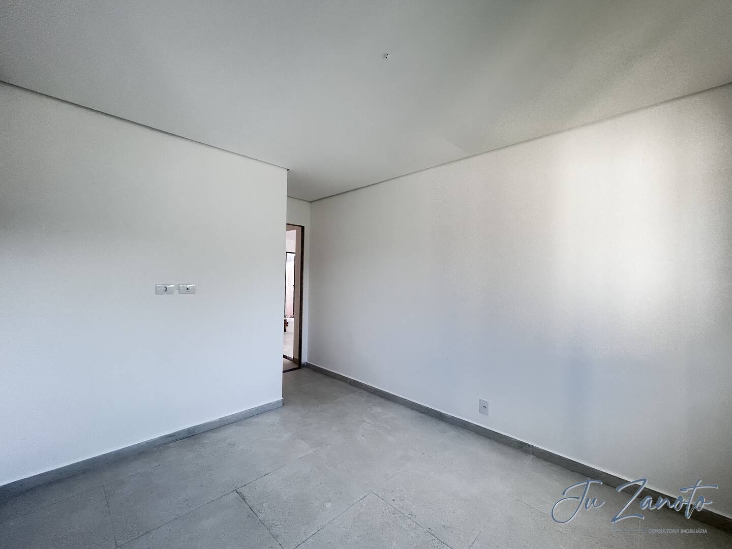 Casa à venda com 3 quartos, 115m² - Foto 9