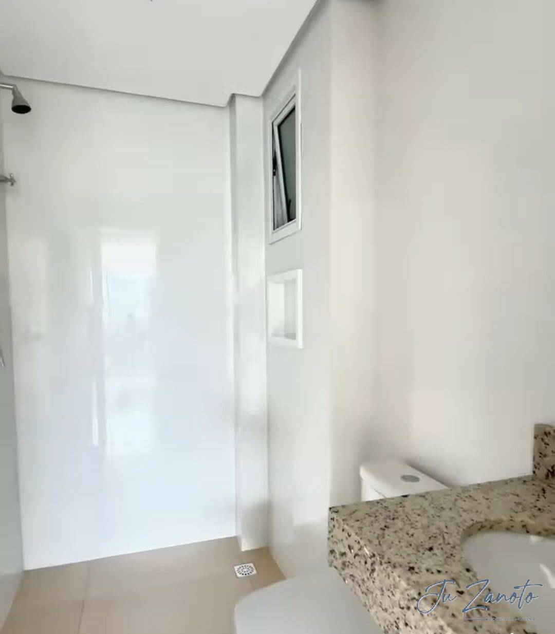 Apartamento à venda com 3 quartos, 130m² - Foto 15