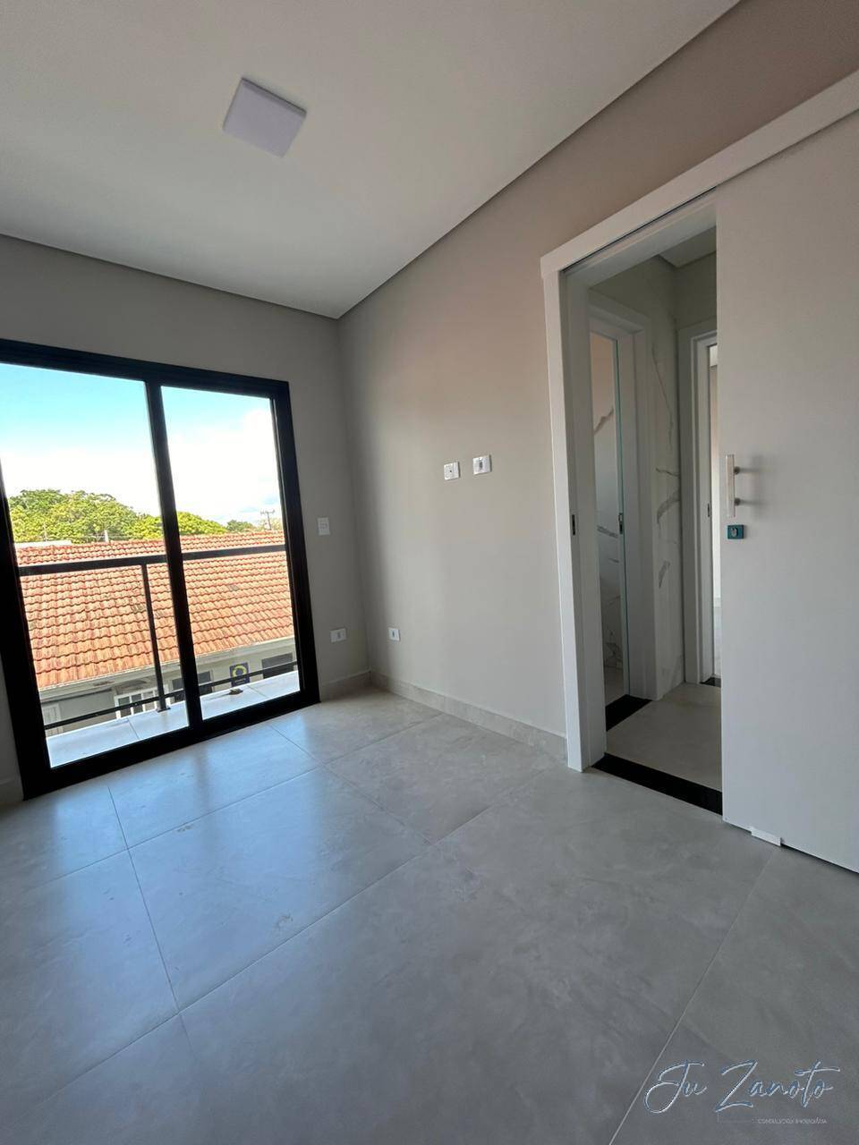 Apartamento à venda com 3 quartos, 151m² - Foto 4