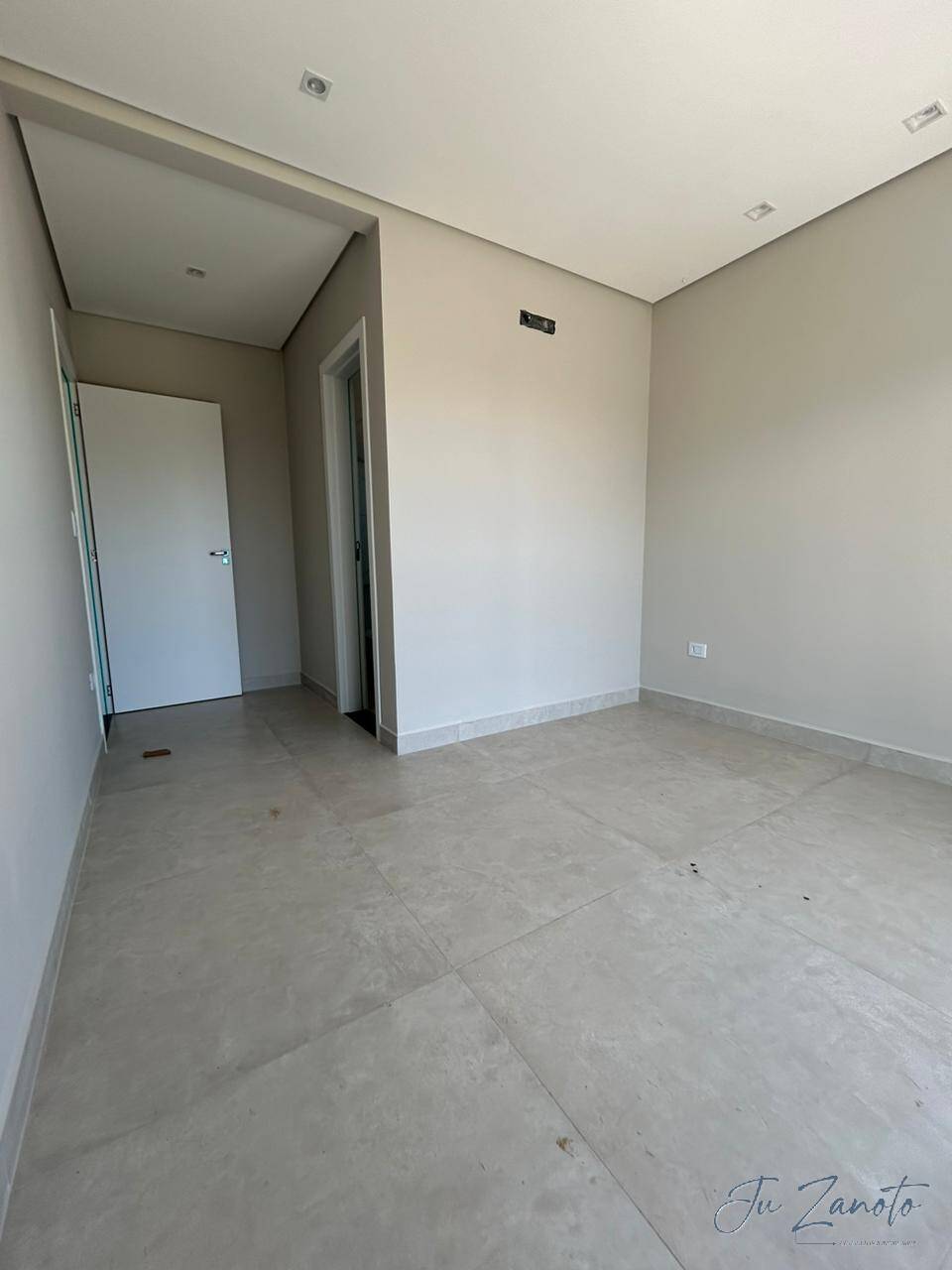 Apartamento à venda com 3 quartos, 151m² - Foto 9