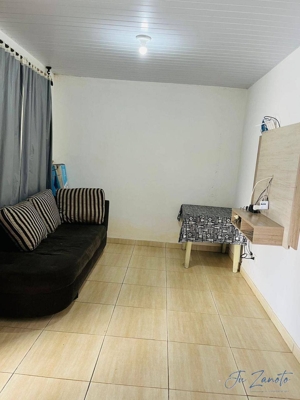 Casa à venda com 2 quartos, 100m² - Foto 11