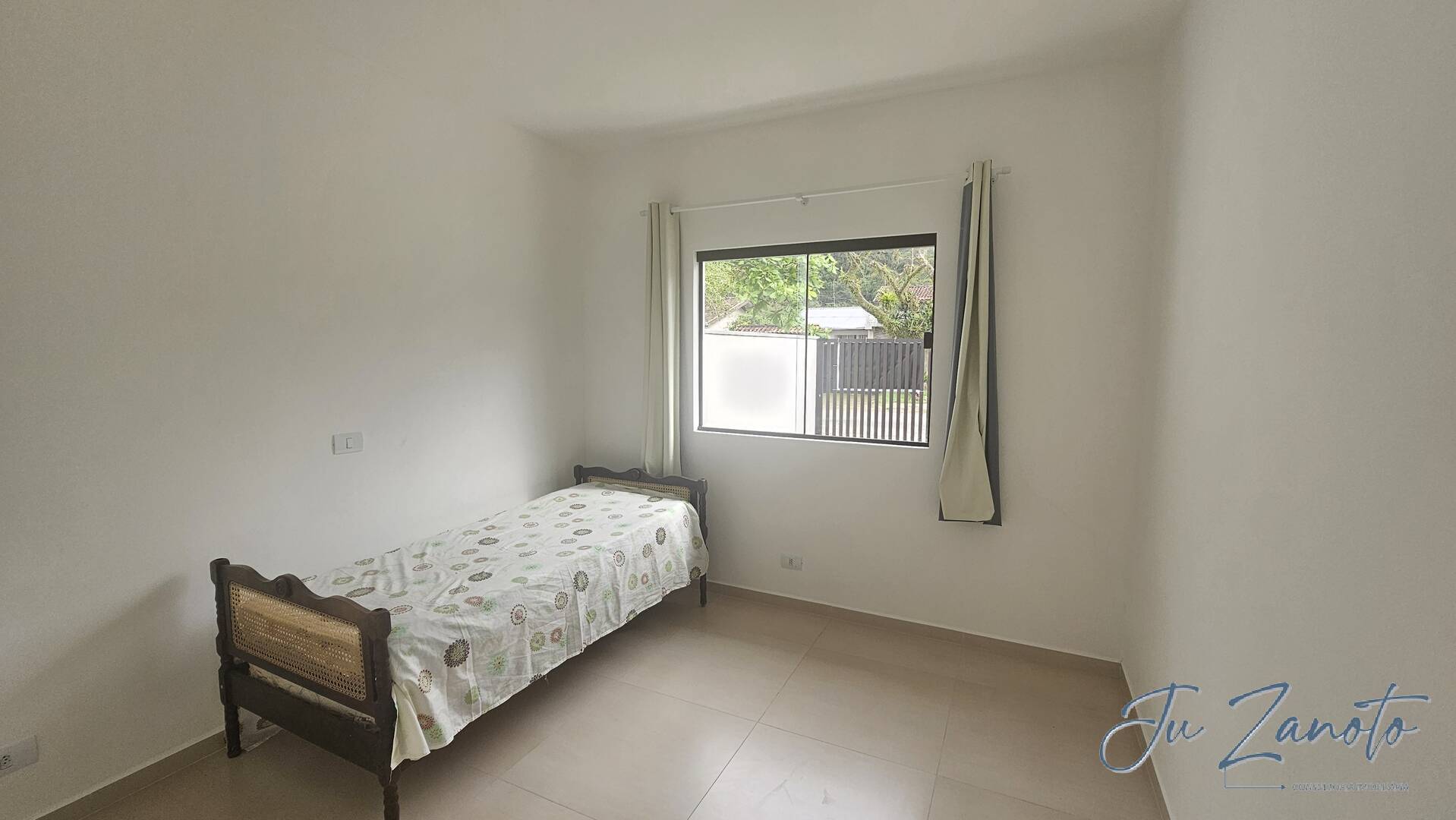 Casa à venda com 3 quartos, 84m² - Foto 5