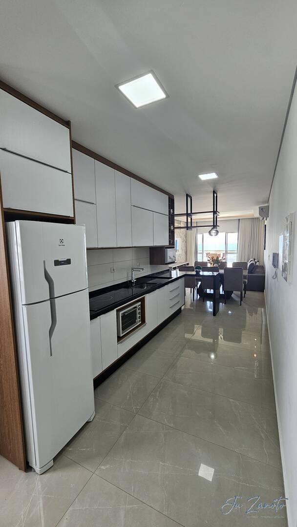 Apartamento à venda com 3 quartos, 100m² - Foto 3