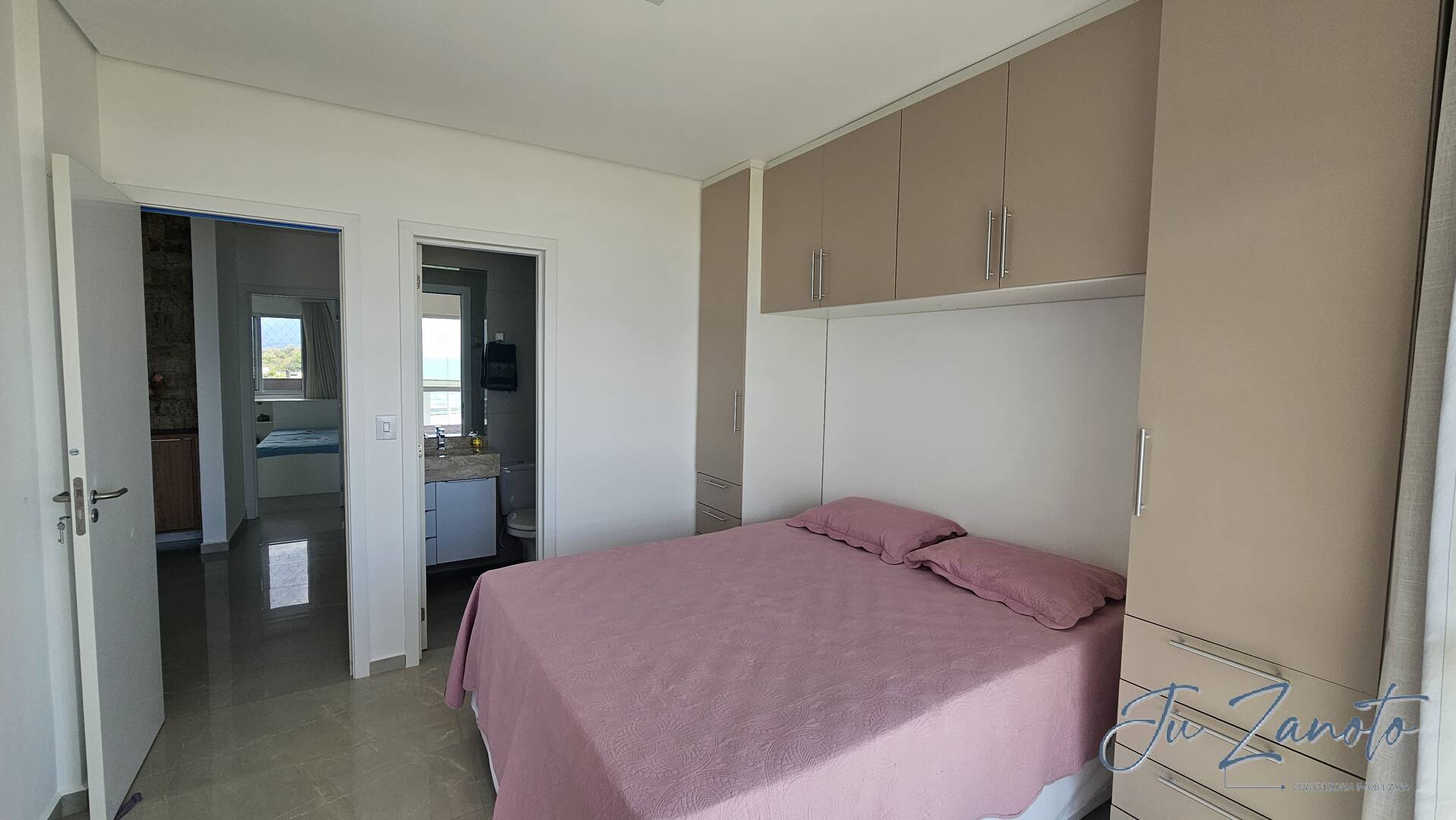 Apartamento à venda com 3 quartos, 100m² - Foto 15