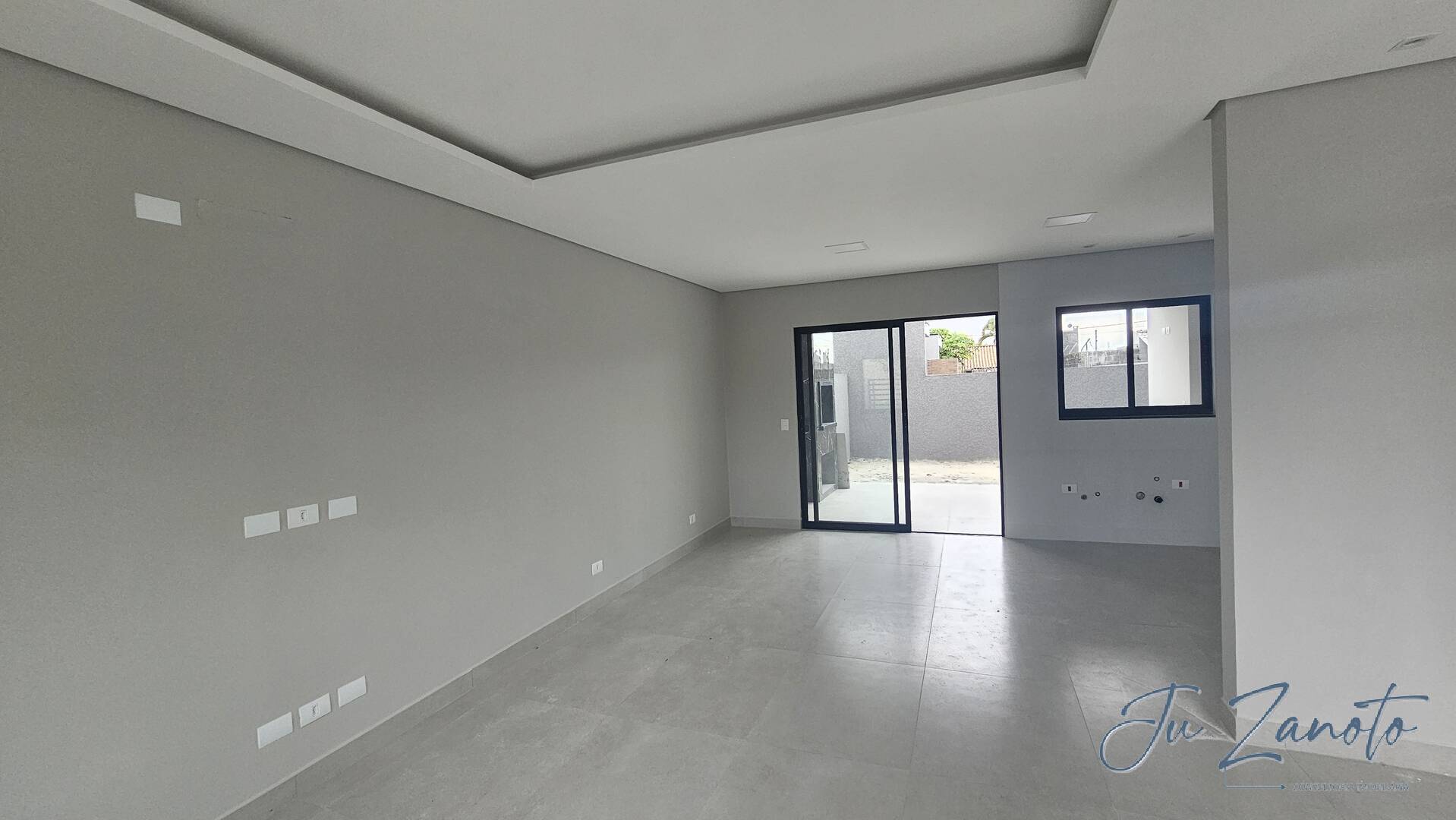 Casa à venda com 3 quartos, 118m² - Foto 3