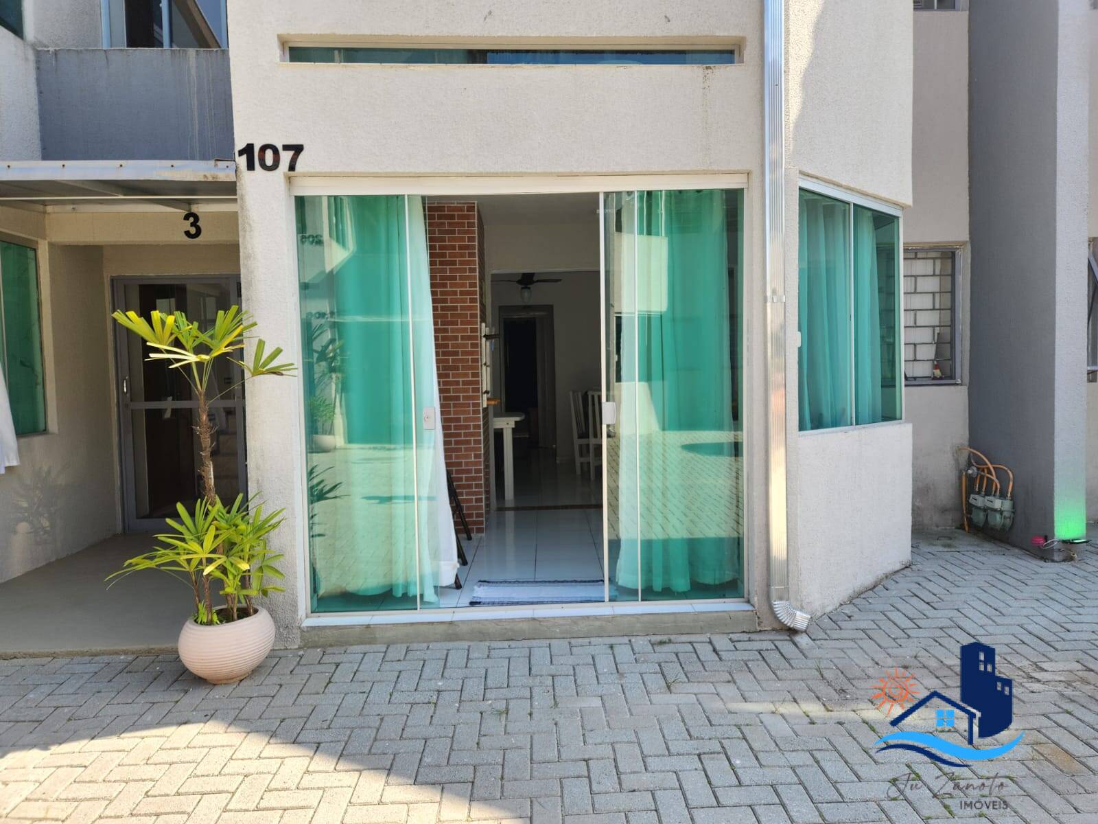 Apartamento à venda com 2 quartos, 50m² - Foto 2