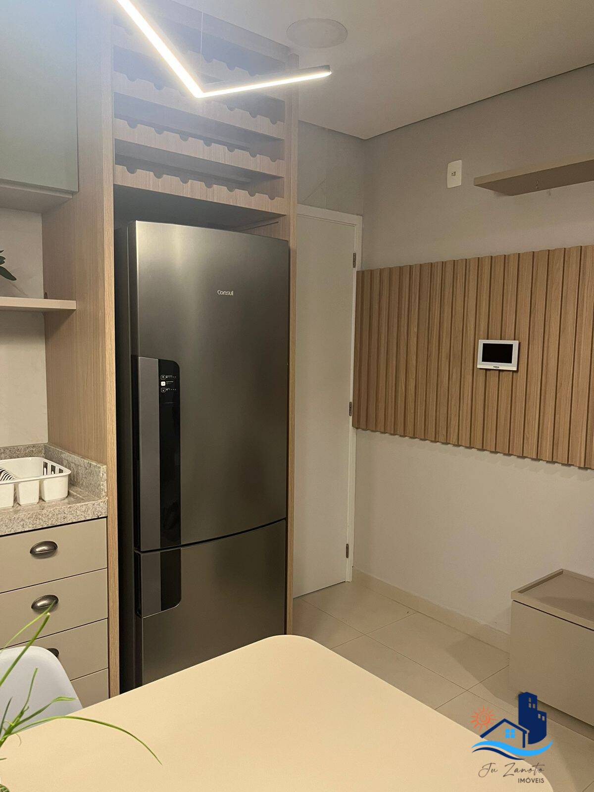 Apartamento à venda com 2 quartos, 76m² - Foto 7