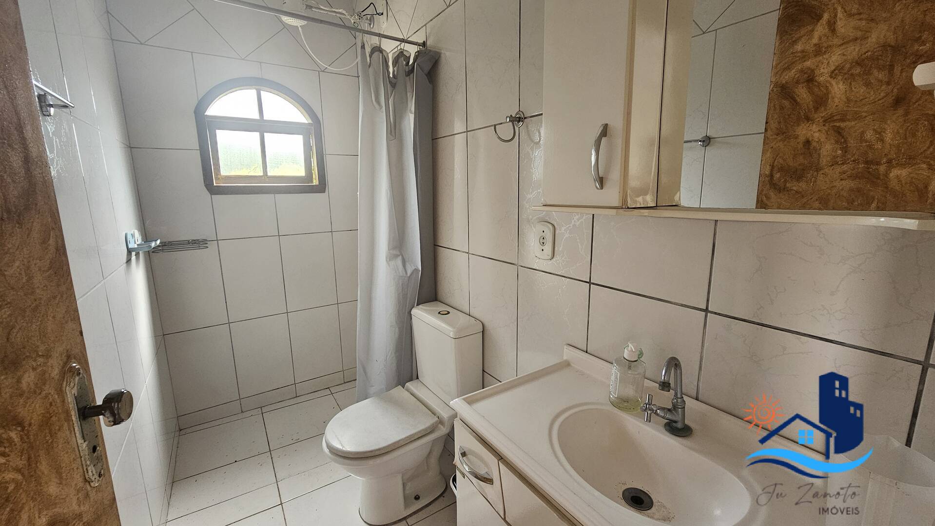 Sobrado à venda com 8 quartos, 360m² - Foto 15