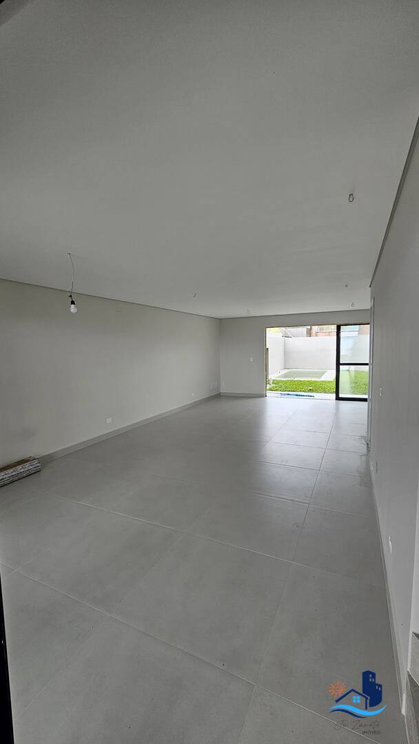 Sobrado à venda com 4 quartos, 177m² - Foto 3