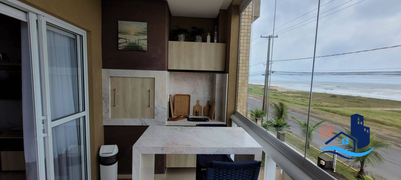 Apartamento à venda com 3 quartos, 95m² - Foto 3