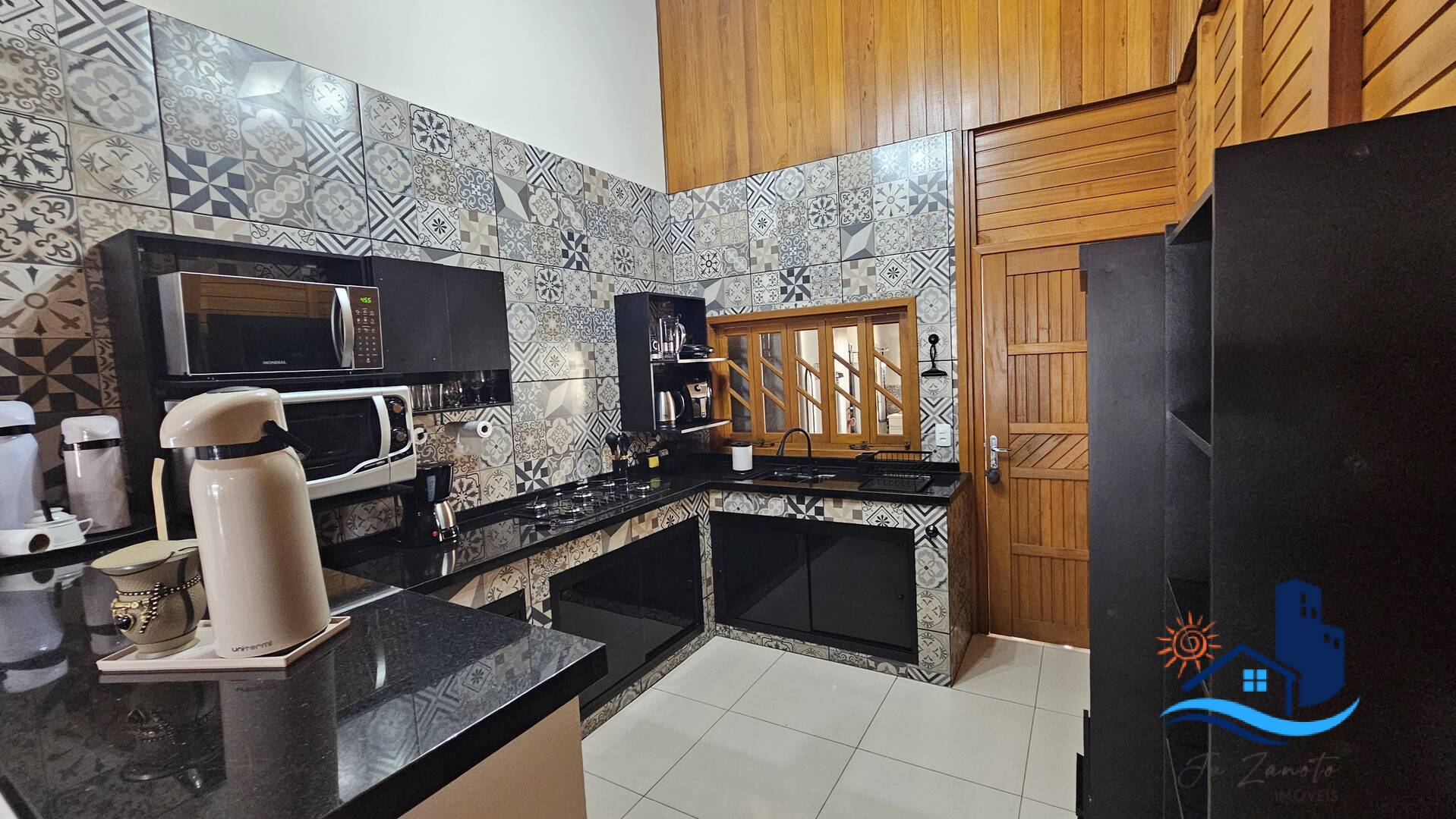 Casa à venda com 4 quartos, 400m² - Foto 12