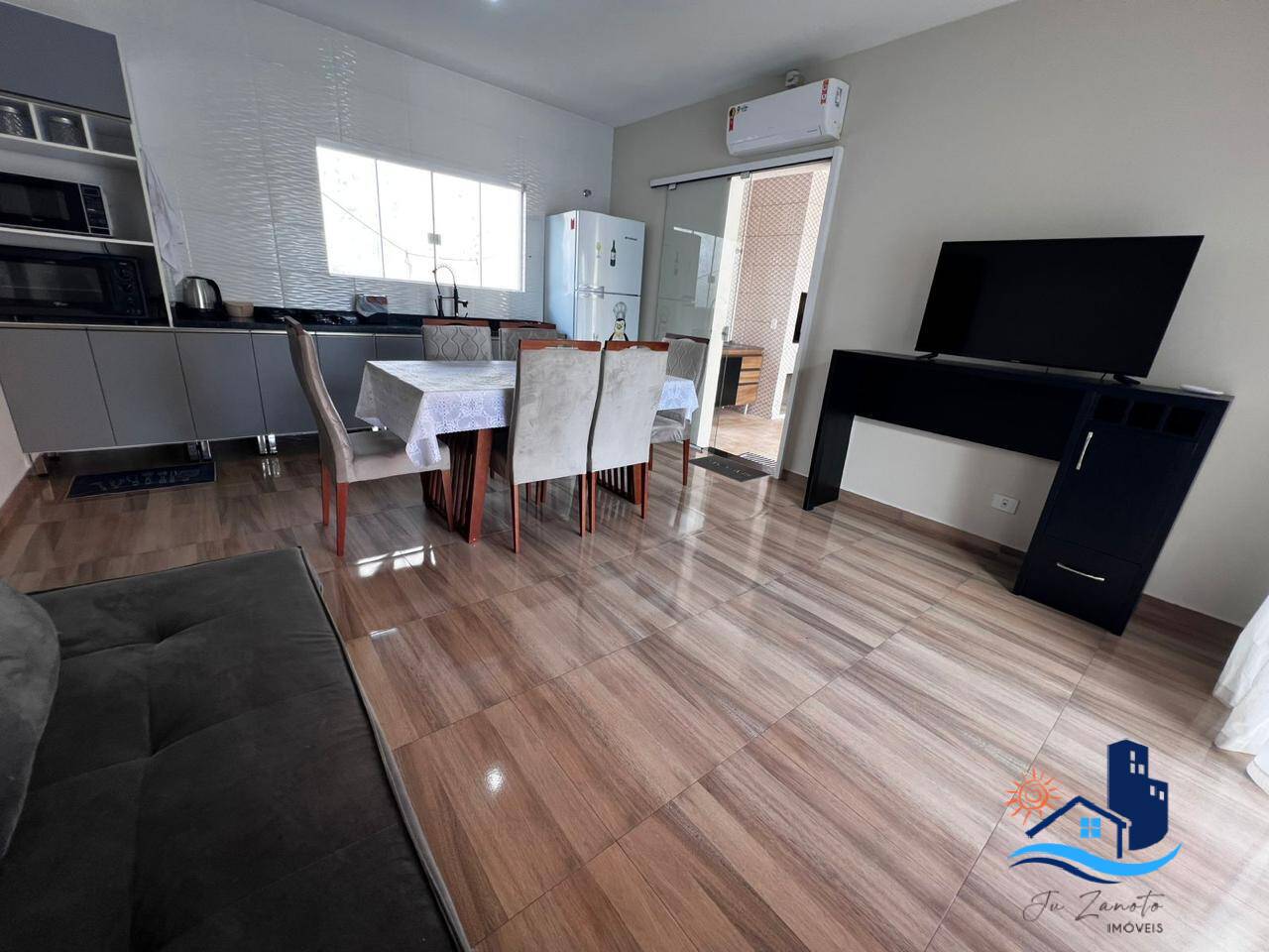 Casa à venda com 2 quartos, 130m² - Foto 5